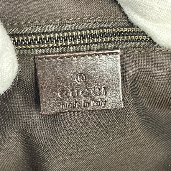 GUCCI canvass messenger bag - Picture 14 of 16